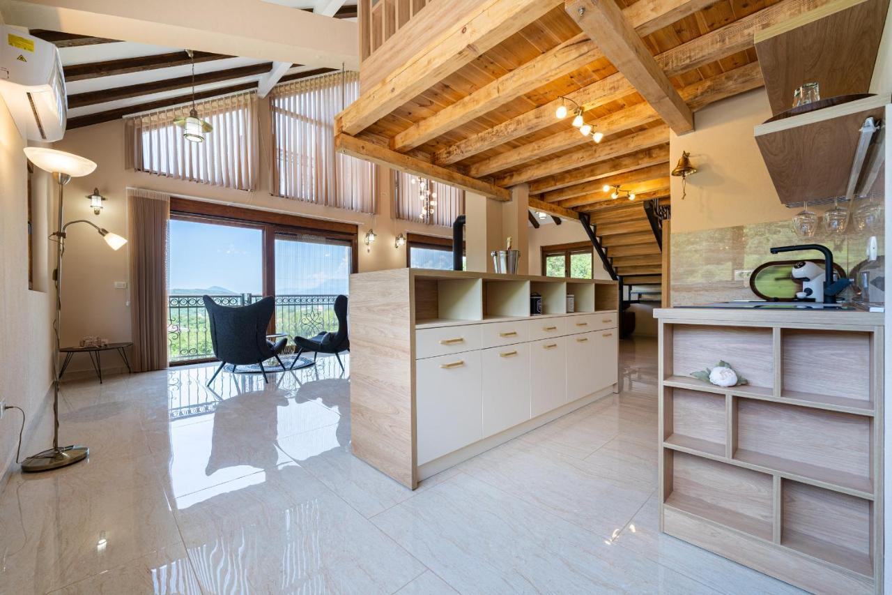 177 Apartment *